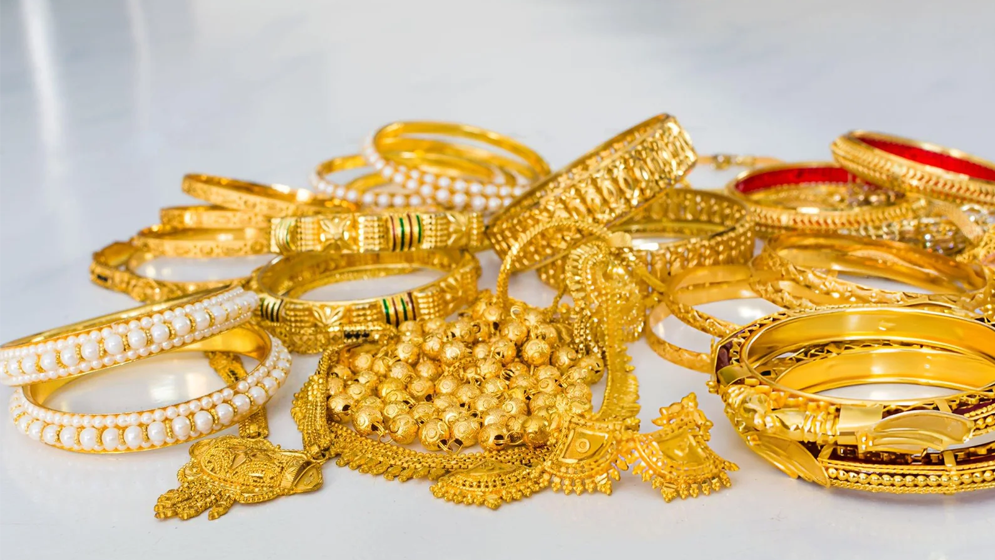 টানা ৪ দফায় কত কমল স্বর্ণের দাম