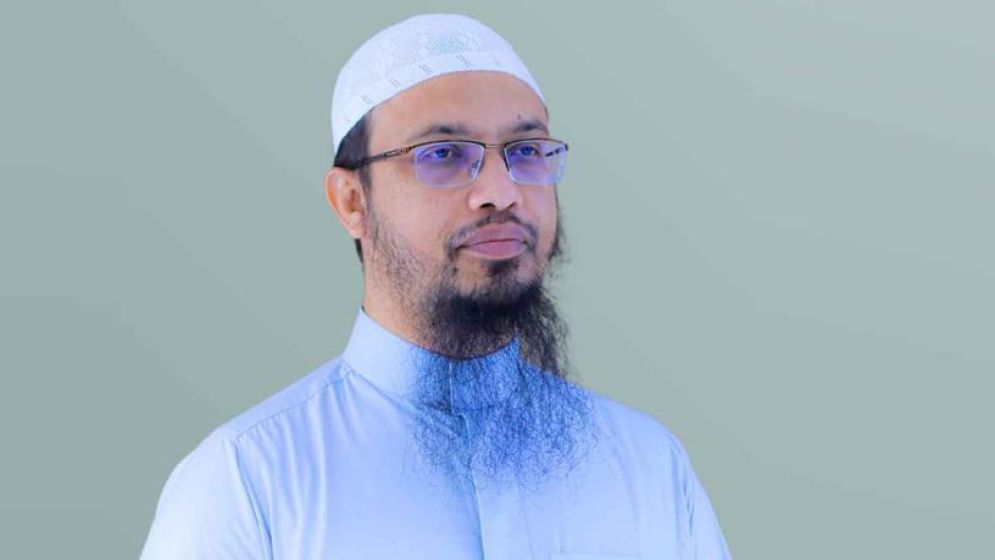 ব্যাংকে চাকরির টাকায় সংসার চালানো কি হালাল, যা বললেন আহমাদুল্লাহ
