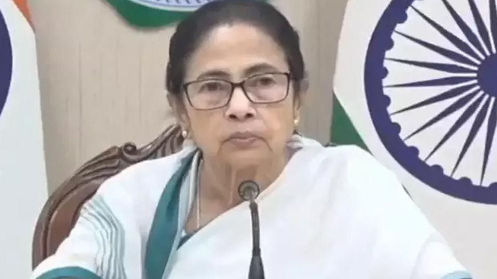 ফলাফল নিয়ে বিজেপির প্ল্যান ফাঁস করলেন মমতা