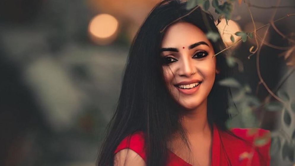 বিয়ে ও ব্যক্তিগত জীবন নিয়ে সমালোচকদের কড়া জবাব দিলেন প্রভা