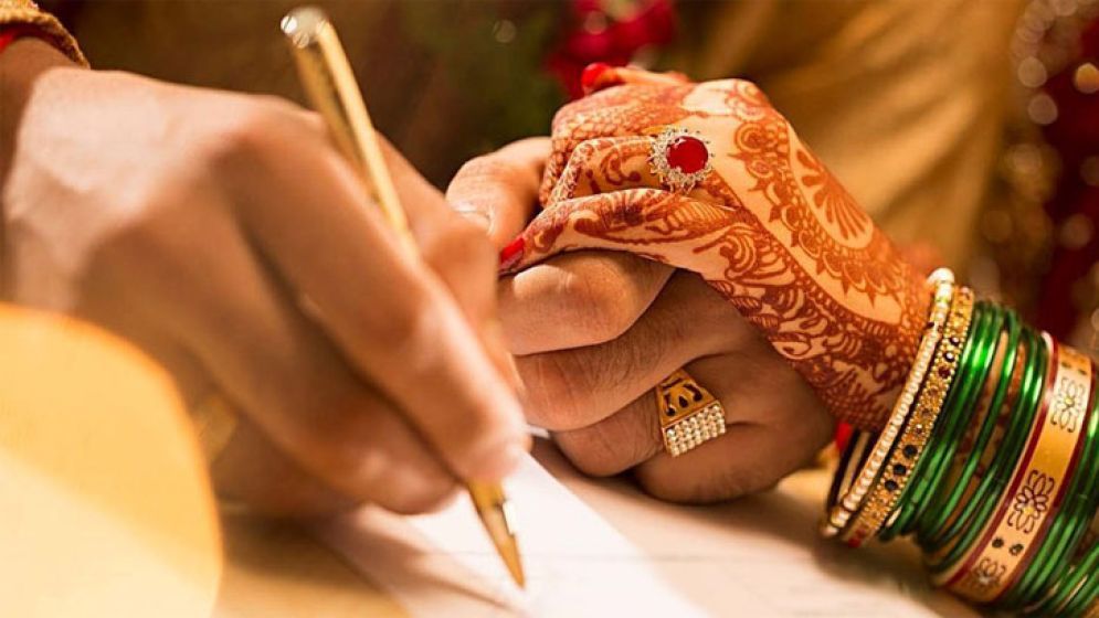 প্রথম স্ত্রীর অনুমতি ছাড়া দ্বিতীয় বিয়ে করা কি জায়েজ?