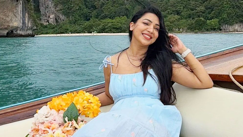 সমুদ্র আর আমি পুরোনো স্মৃতিতে হারিয়ে গেছি: প্রভা