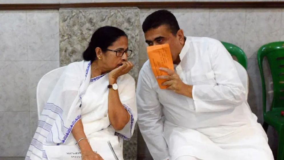 ছিলেন অত্যন্ত কাছের লোক, যেভাবে মমতাকে হটিয়ে দিলেন শুভেন্দু