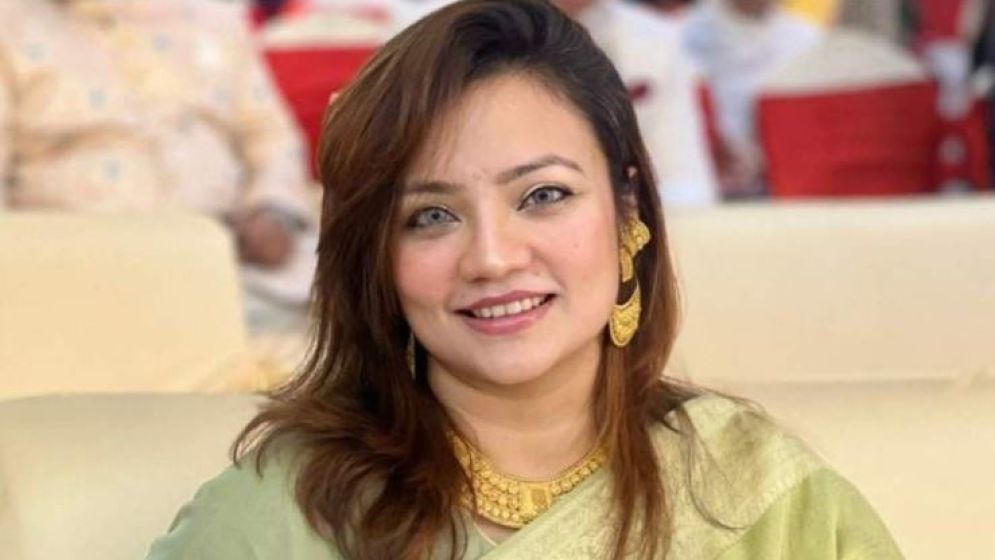 এবার ঢাবির সহকারী প্রক্টর শেহরীন মোনামির পদত্যাগ