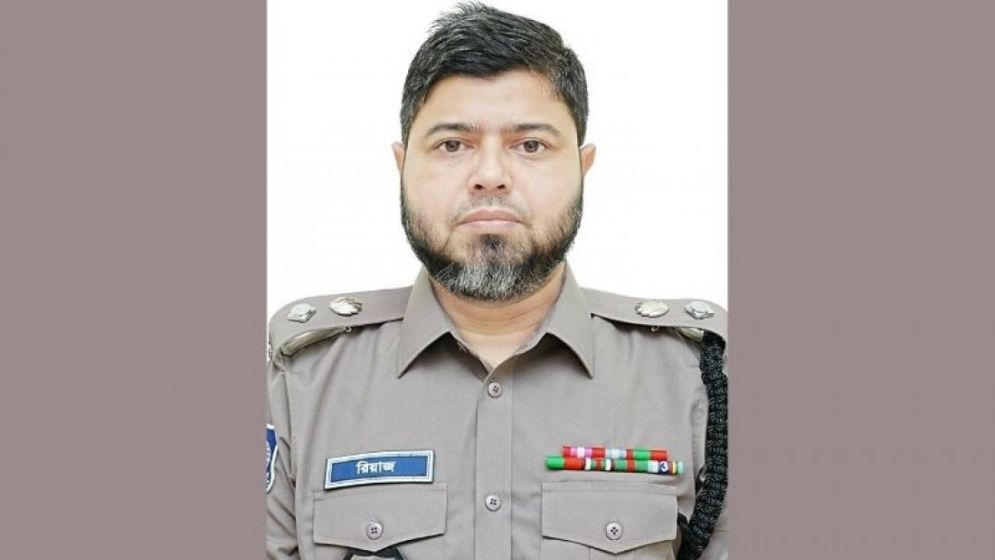 ‘আড়াই কোটি টাকা চুক্তিতে’ এসপি, ৭ দিনের মাথায় প্রত্যাহার