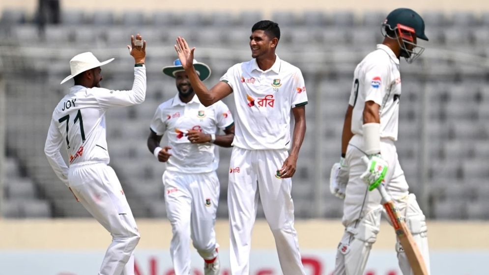 পাকিস্তানকে হোয়াইটওয়াশ করে ভারতকেও দুঃসংবাদ দিল বাংলাদেশ