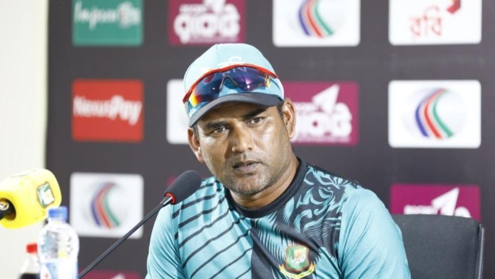 যে কারণে পদত্যাগ করতে চেয়েছিলেন সালাউদ্দিন