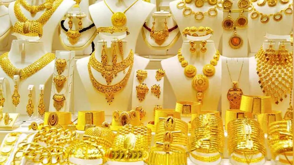 দেশে স্বর্ণের দাম আবারও কমেছে, আজ ভরি কত?