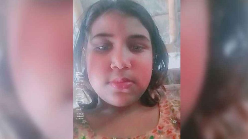 গলায় মাংস আটকে মাদরাসাছাত্রীর মৃত্যু