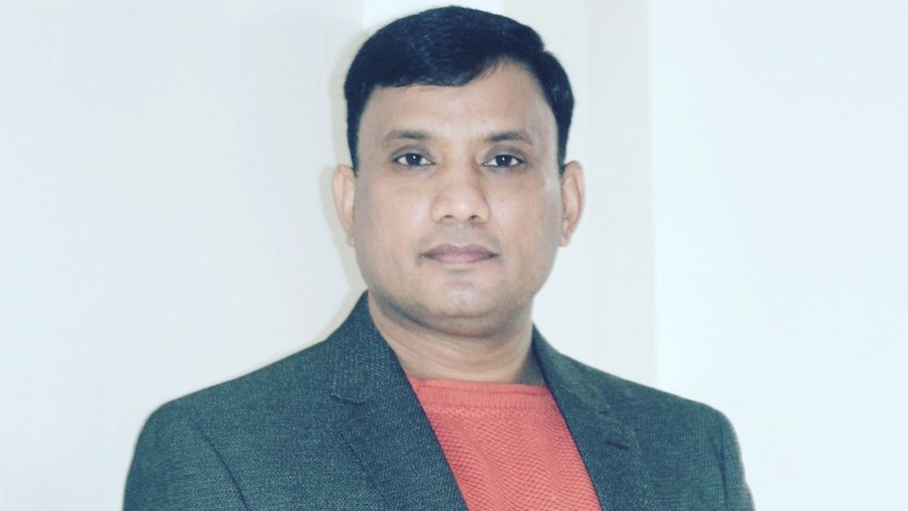 বাবার জানাজায় অংশ নিতে ৭ ঘণ্টার প্যারোলে মুক্তি পেলেন সাবেক এমপি সুজন