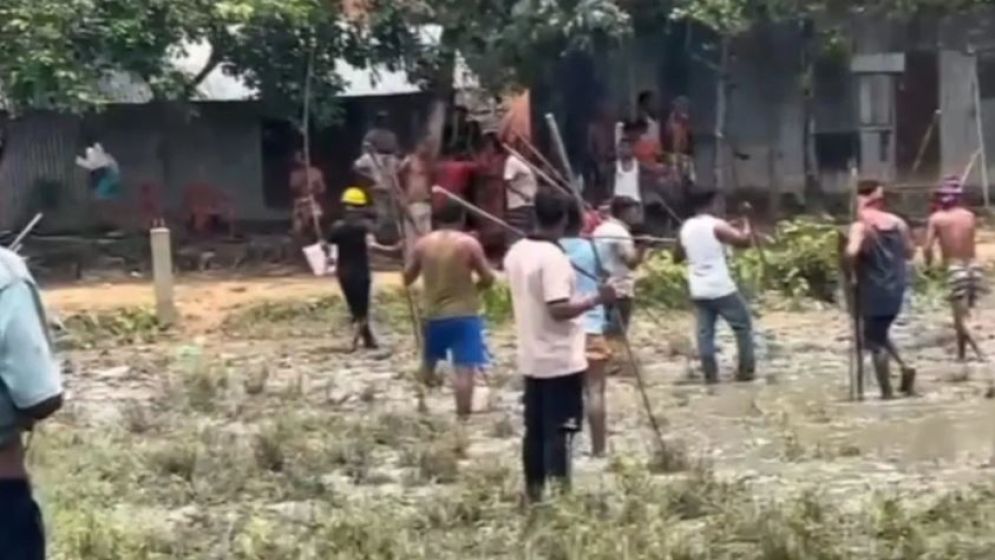 হবিগঞ্জে আর্জেন্টিনা-ব্রাজিল সমর্থকদের সংঘর্ষ, আহত অর্ধশতাধিক