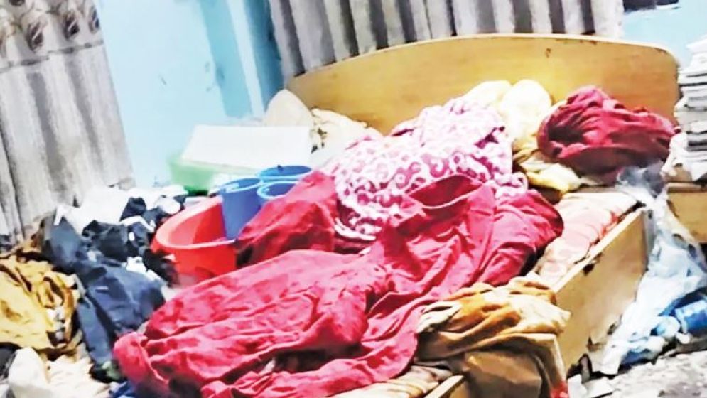 নিঃসঙ্গ মায়ের মৃত্যু ঘিরে ‘মিথ্যা তথ্য’ ছড়ানোর অভিযোগ ছেলের