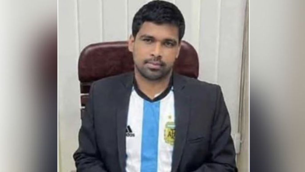 আর্জেন্টিনার জার্সি পরে আসলে ৫০ শতাংশ ছাড়ের ঘোষণা দিয়ে ‘বিপাকে’