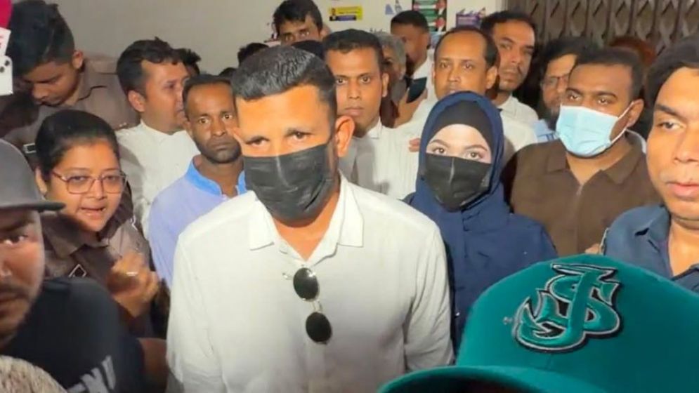 যে যুক্তিতে খালাস পেলেন নাসির-তামিমা