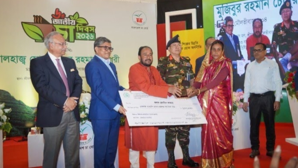 স্বামীর হাত ধরে চা বাগানে, এবারও দেশসেরা জেসমিন