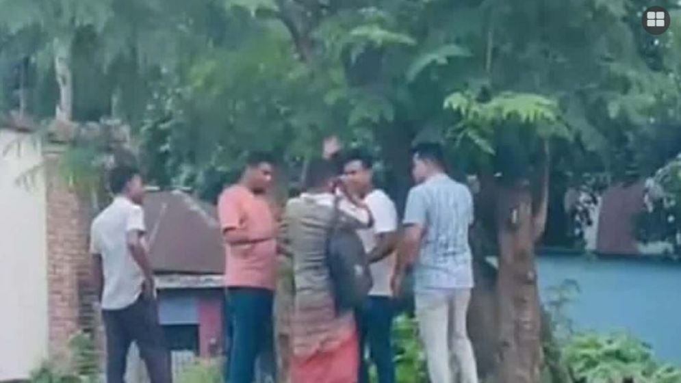 ডিবির হেফাজতে মারা যাওয়া ছাত্রলীগ কর্মীর ভিডিও ভাইরাল, কী ঘটেছিল