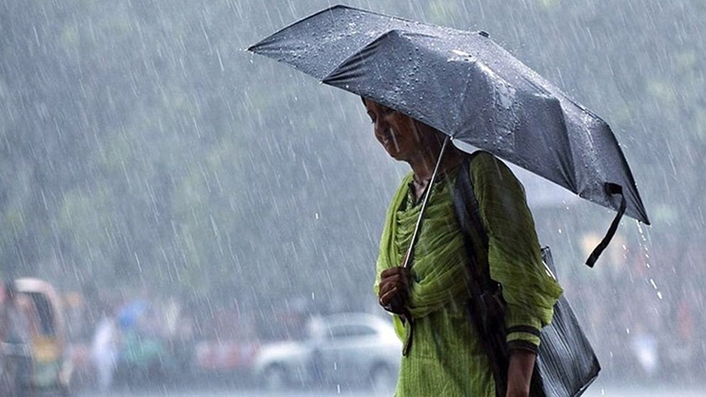 দেশের ১৭ জেলায় ঝড়সহ বজ্রবৃষ্টির আভাস, নদীবন্দরে সতর্কতা