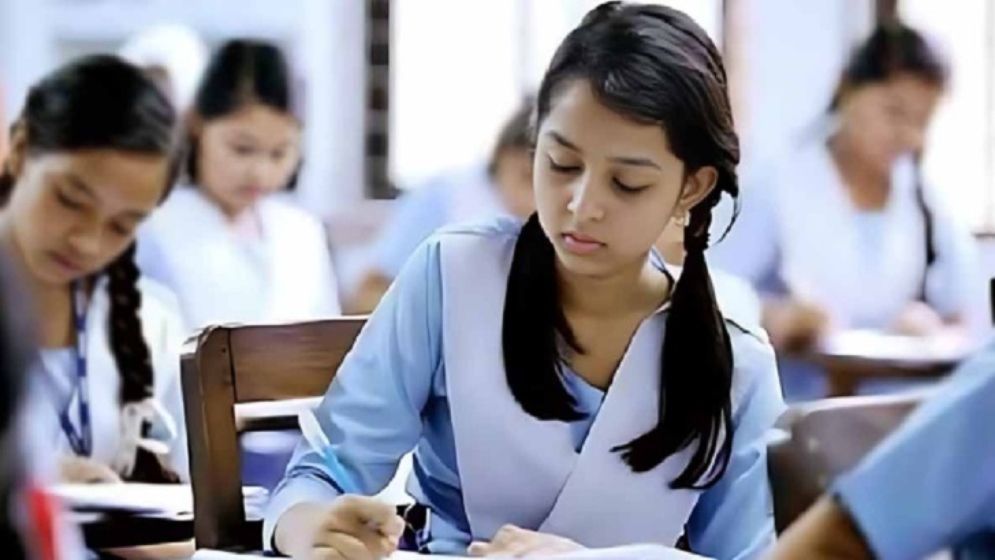 স্থগিত এইচএসসি পরীক্ষা নিয়ে যা জানা গেল