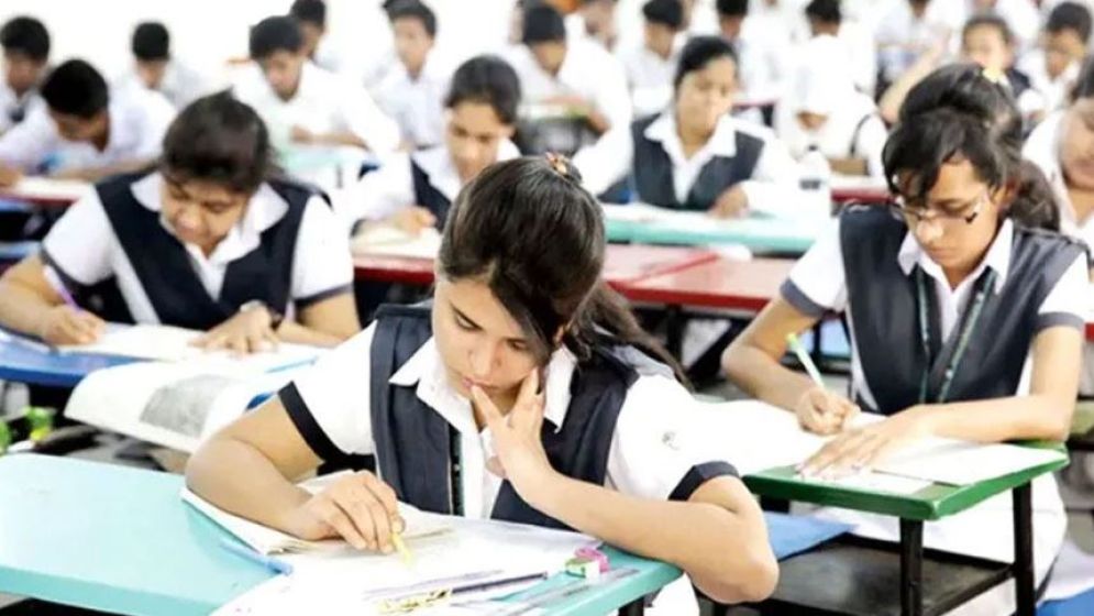এসএসসির ফল প্রকাশ হবে নতুন পদ্ধতিতে, জানবেন যেভাবে
