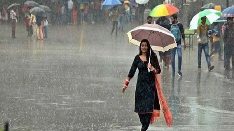 দুপুরের মধ্যে যেসব অঞ্চলে বজ্রবৃষ্টির আভাস