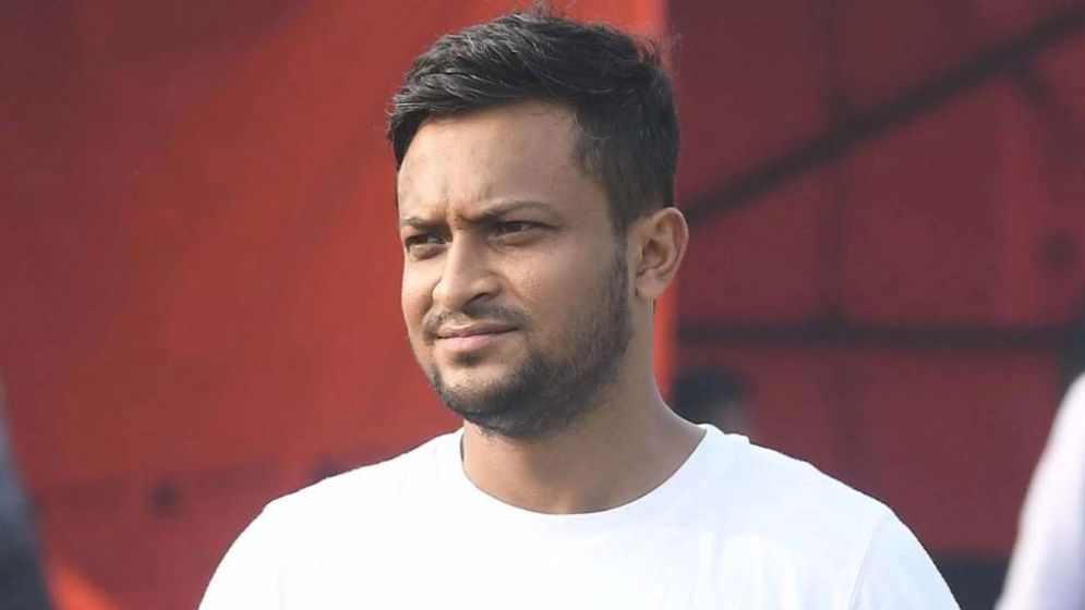 আমি দেশে ফিরলে ঢাকা শহর অচল হয়ে যাবে: সাকিব আল হাসান