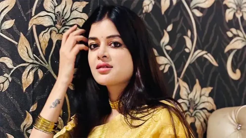 বাংলাদেশে পা রাখলেন মধুমিতা সরকার, জানা গেল আসার কারণ