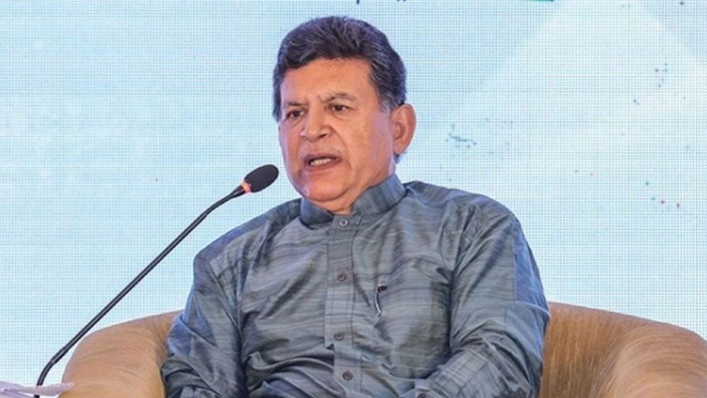 ইউনূস সরকার তরুণদের ক্ষমতার লোভ শিখিয়েছে: হোসেন জিল্লুর রহমান