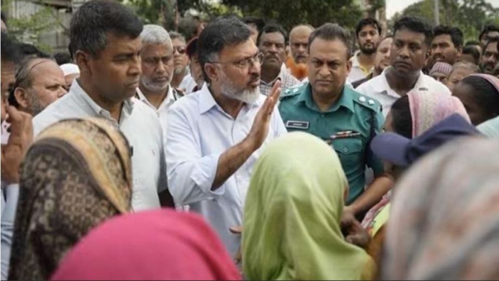 ‎রাজধানীতে উত্তর সিটি প্রশাসক ও এমপির ওপর হামলা