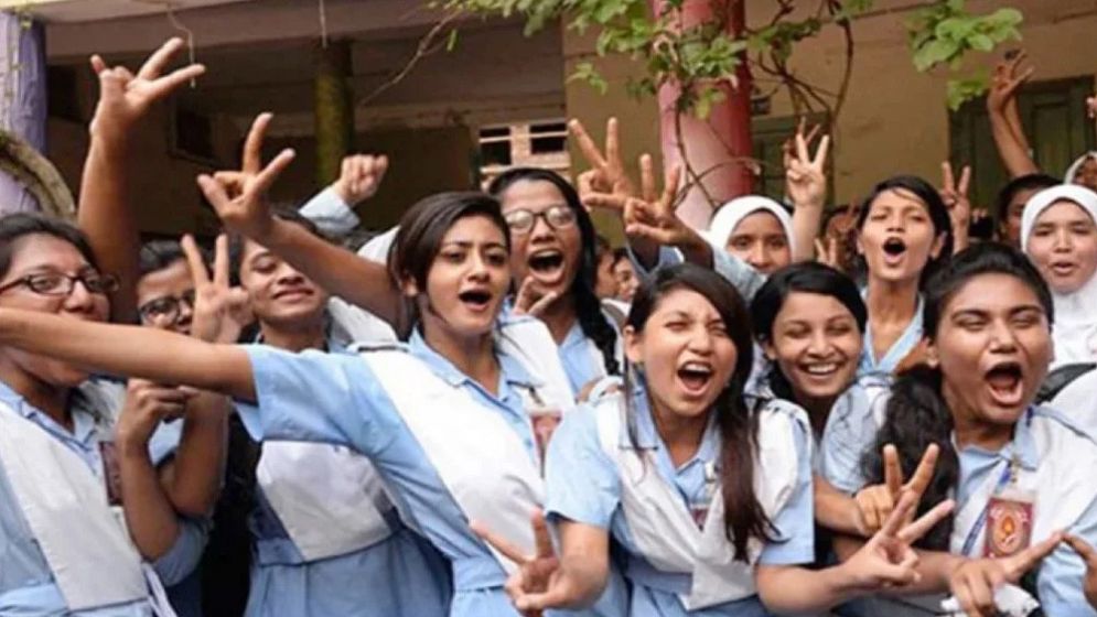 একাদশে ভর্তি নিয়ে এলো সিদ্ধান্ত