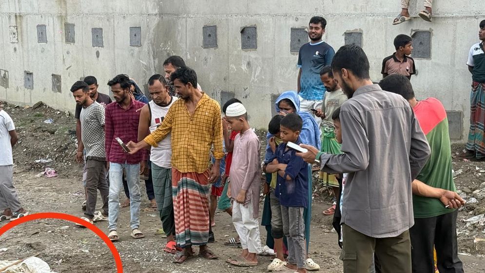 লালবাগে বস্তায় মিলল খণ্ডিত হাত-পা, তদন্তে পুলিশ