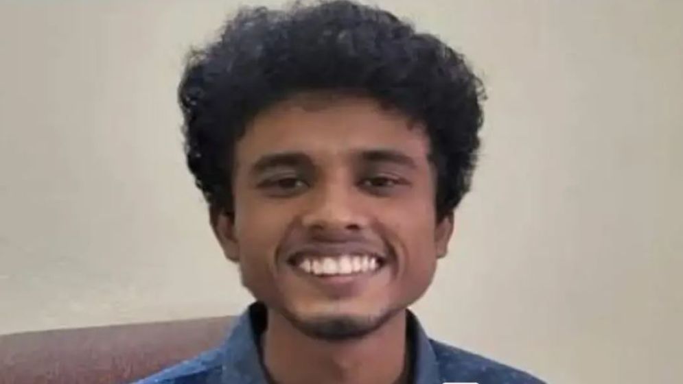 এইচএসসির আগেই এমআইটিতে ১০ কোটি টাকার স্কলারশিপ চাঁদপুরের সিফাতের