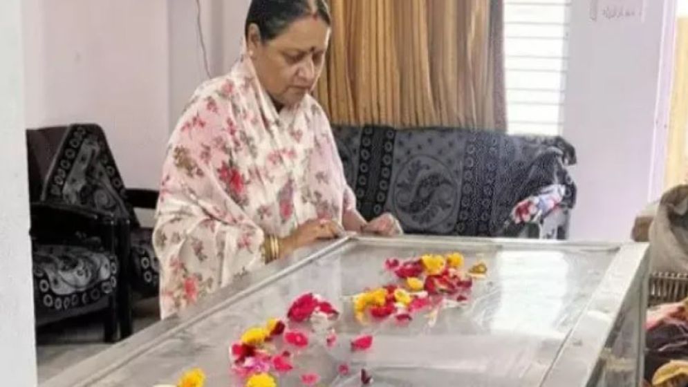 বৃদ্ধাশ্রমে বাবার শেষকৃত্যেও আসেনি সন্তানরা, চাইল শুধু মৃত্যুসনদ