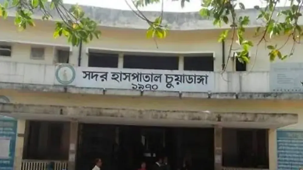 ঘুমন্ত অবস্থায় সাপের কামড়ে প্রাণ গেলো শিশুর