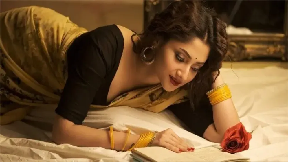 বিয়ের গুঞ্জন নিয়ে নীরবতা ভেঙে হুঁশিয়ারি দিলেন পূজা চেরি