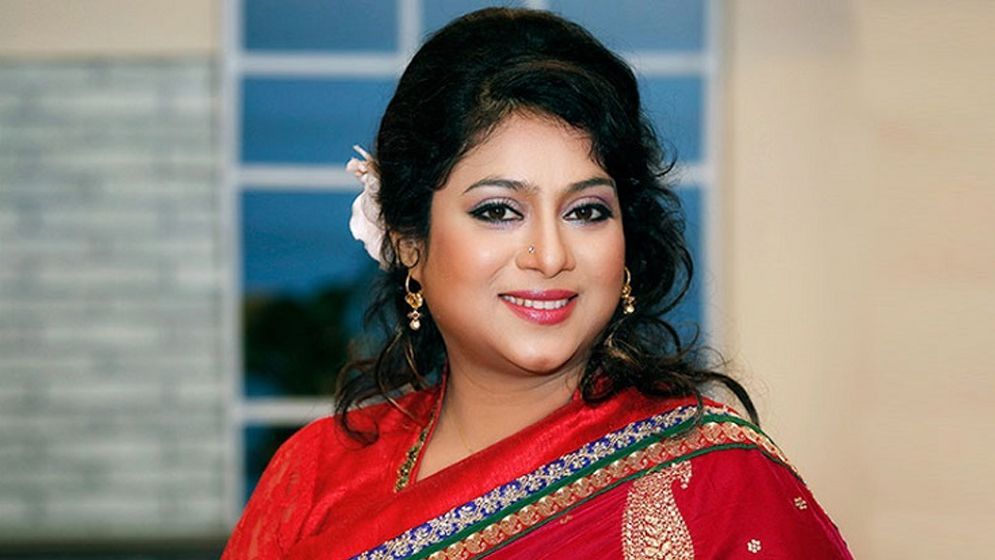 ‘মিথ্যা সাময়িক, কিন্তু সত্য চিরস্থায়ী’—শাবনূরের রহস্যময় বার্তা