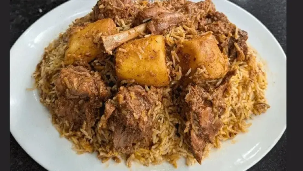 কাচ্চি বিরিয়ানির নাম কেন ‘কাচ্চি’, নামেই লুকিয়ে রান্নার রহস্য