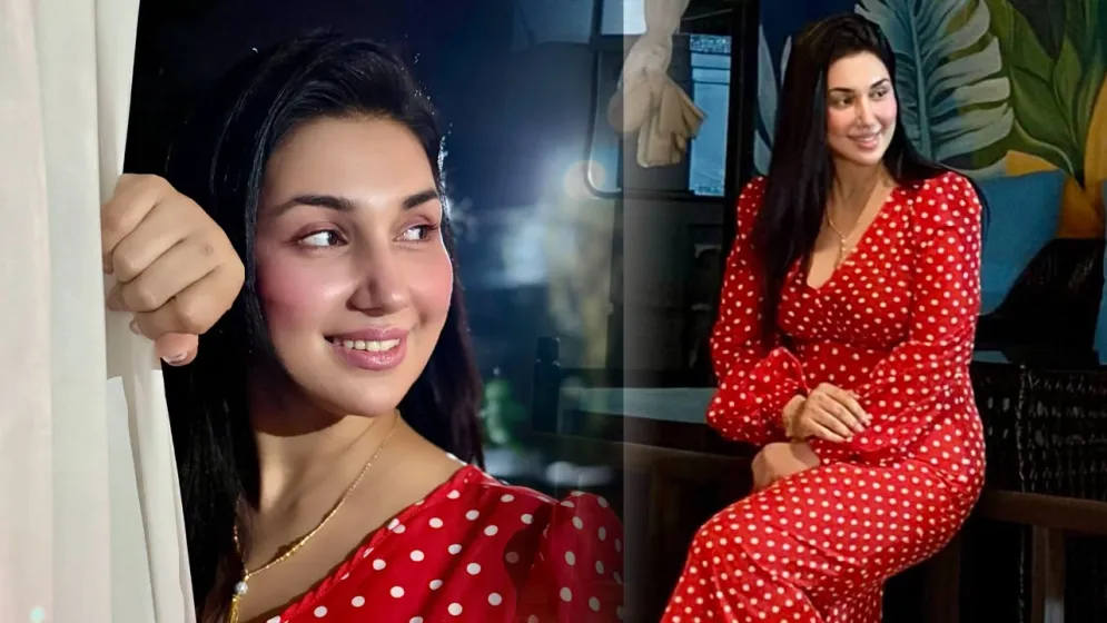 নেপালে অপু বিশ্বাসের রাতের ছবি প্রকাশ