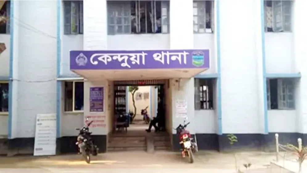 ৪ বছর ধরে ধর্ষণে অন্তঃসত্ত্বা স্কুলছাত্রী, বিএনপি নেতাকে খুঁজছে পুলিশ