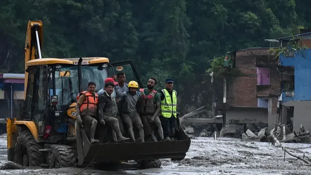 নিখোঁজের সংখ্যা বেড়ে ১,৯২৪, উদ্ধার ৫৭৯ লাশ