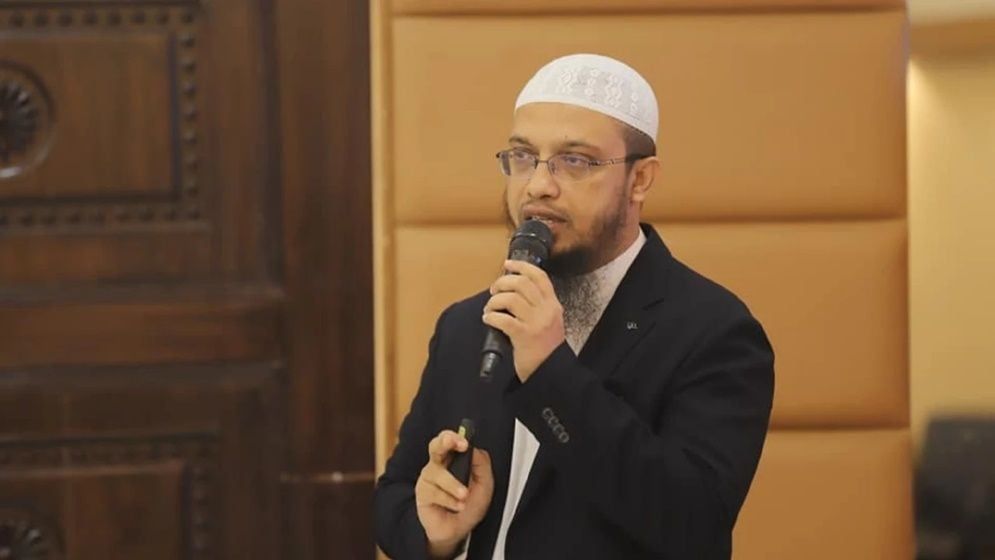 সাত বছর পর বন্ধ হয়ে গেল আহমাদুল্লাহর সাপ্তাহিক লাইভ ‘শরয়ী সমাধান’
