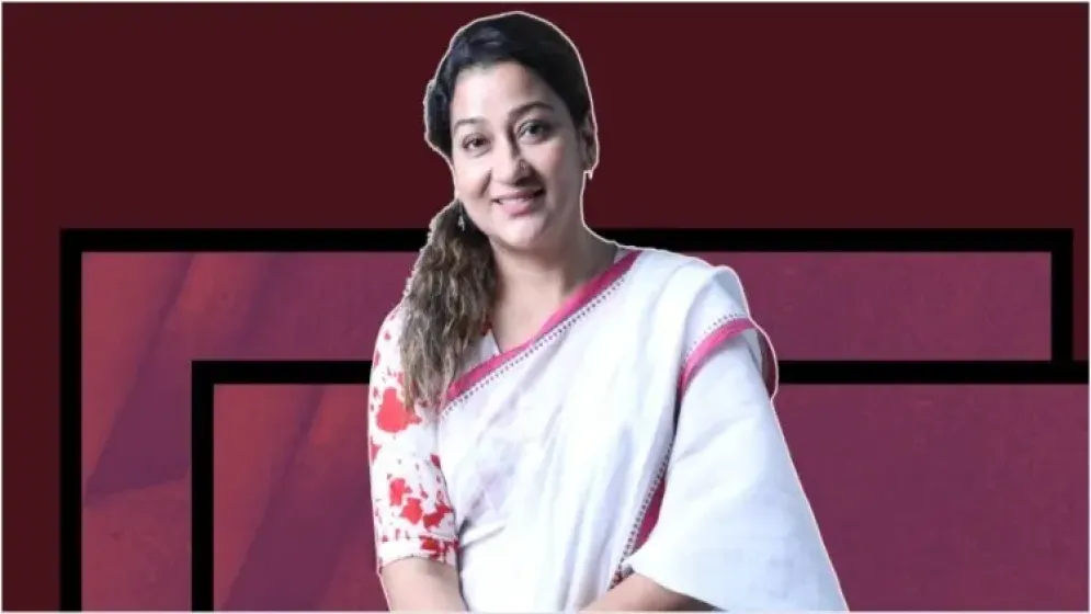 ‘কারো মনে কষ্ট দিয়ে থাকলে ক্ষমা করবেন’, হঠাৎ কী হলো দীপা খন্দকারের?