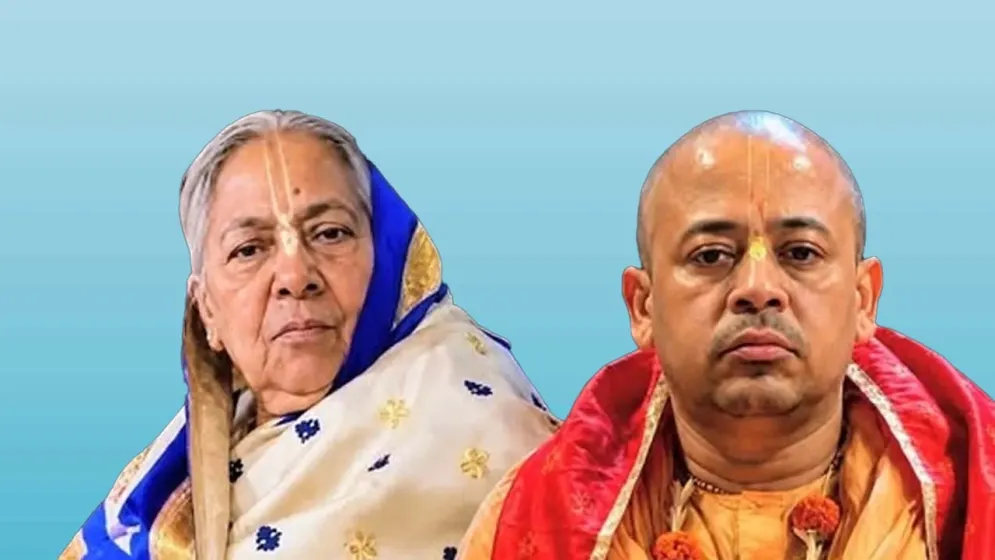 চিন্ময় কৃষ্ণ দাসের মা মারা গেছেন