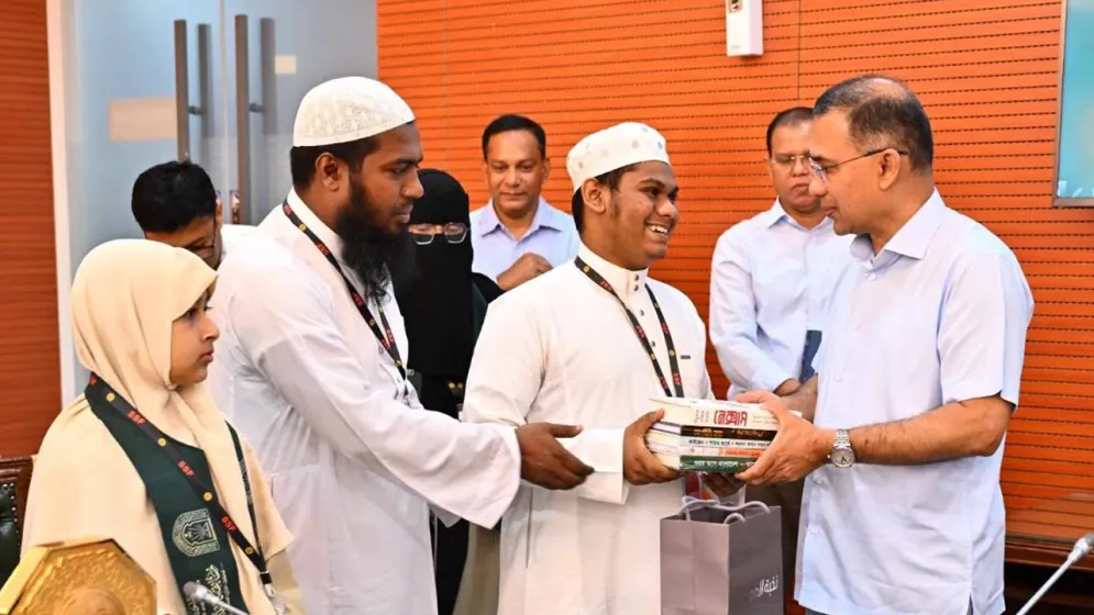 আন্তর্জাতিক কোরআন প্রতিযোগিতায় বিজয়ীদের সংবর্ধনা দিলেন প্রধানমন্ত্রী