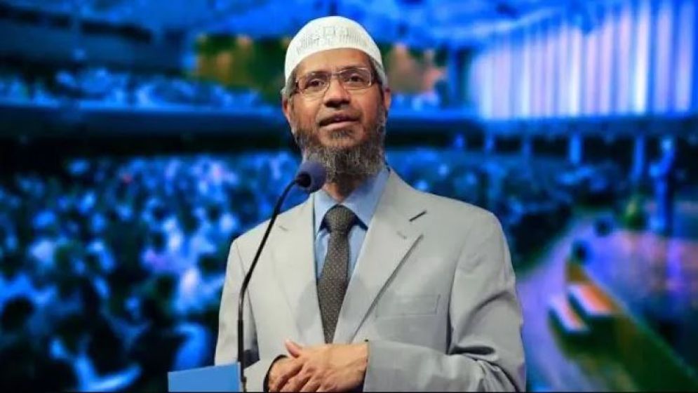 টুপি পরা কি সুন্নত? যা বললেন ডা. জাকির নায়েক