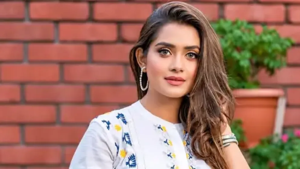 বাংলাদেশে নিজেকে নিরাপদ মনে করি না’, নিরাপত্তা নিয়ে উদ্বেগ জানালেন তানজিন তিশা