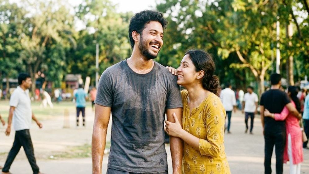 এবার নতুন ট্রেন্ড: পারফিউম নয়, ঘামের গন্ধেই প্রেমে পড়বেন নারীরা