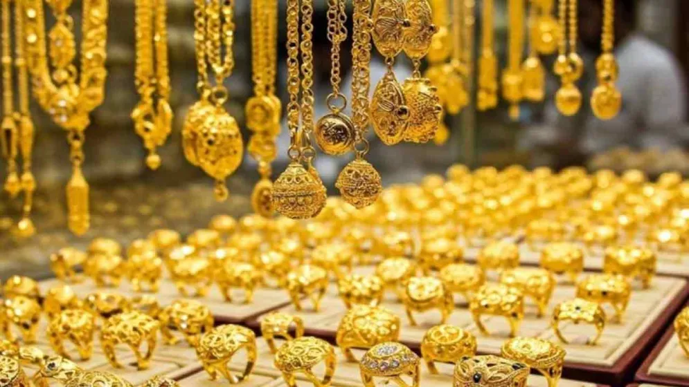 দাম কমে আজ যত টাকায় বিক্রি হচ্ছে স্বর্ণ