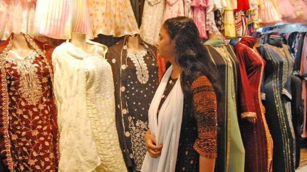 শপিং মল-দোকানপাট খোলা রাখার নতুন সময় নির্ধারণ