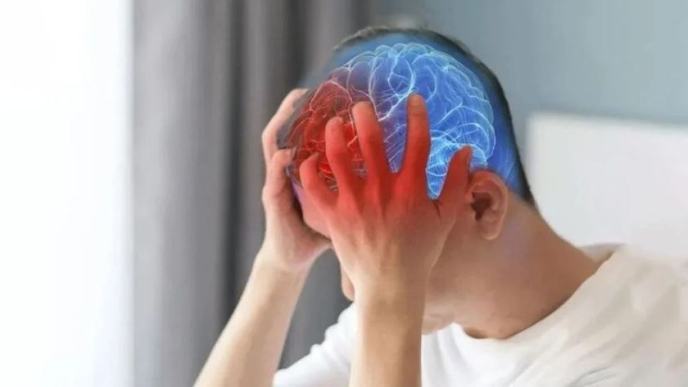 স্ট্রোকের এক মাস আগেই যেসব সংকেত দেয় শরীর