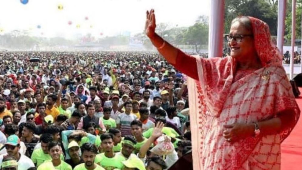 ডিসেম্বরে শেখ হাসিনা ফিরলে কি আবার মাঠে নামবে হাজারো নেতা-কর্মী